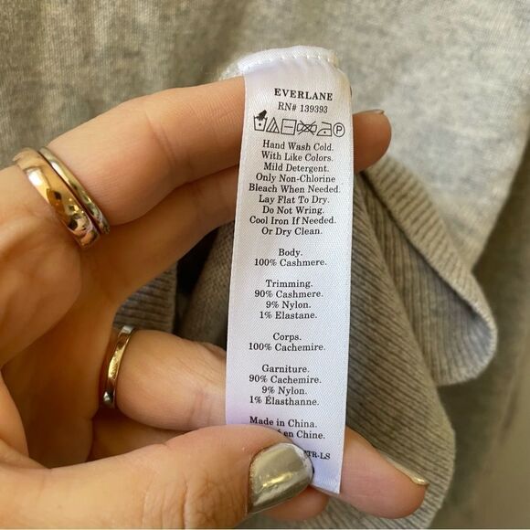 Everlane Lantern Sleeve Cashmere Sweater - Picture 5 of 5